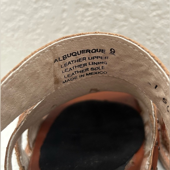 Freebird Albuquerque Sandals - Picture 4 of 6